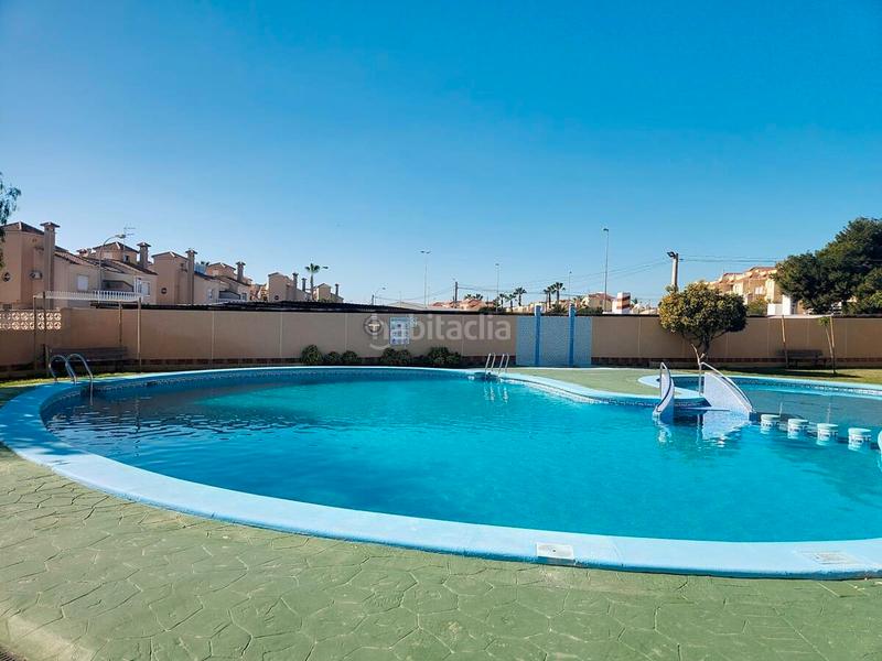 Foto f333a672-2bd4-4fef-baba-a1da01796d74. Chalet en Playa Flamenca Orihuela