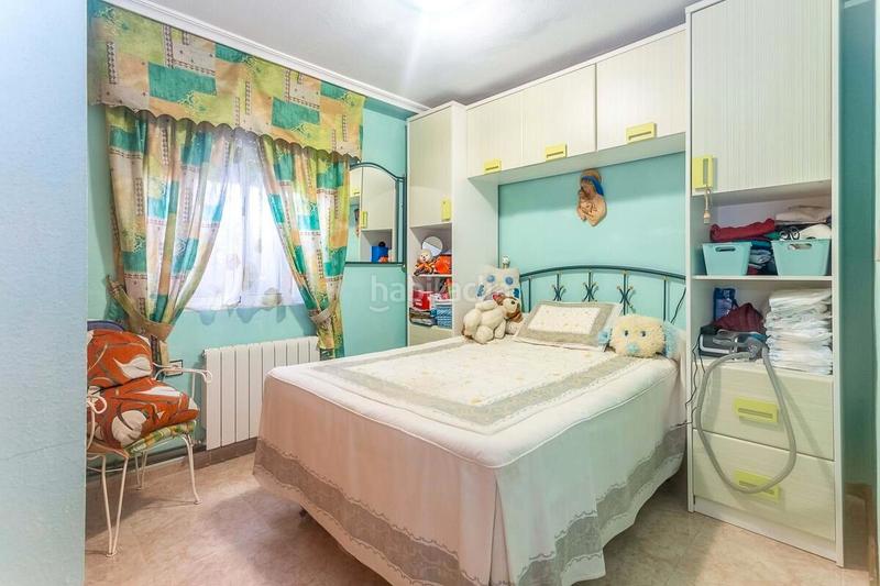 Foto a4a1b50b-f301-4f26-bc84-cd1b49b3d576. Chalet con riscaldamento parcheggio piscina in Playa Flamenca Orihuela