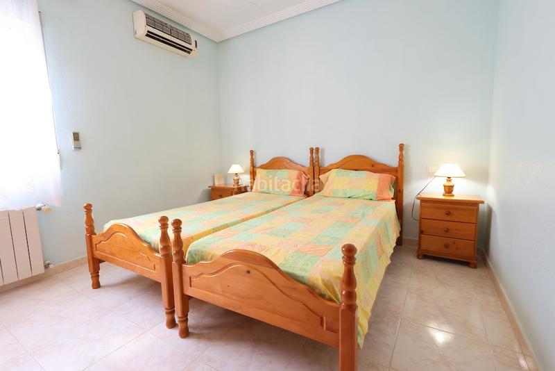 Foto a31380b2-995c-4350-ab52-bf60709515b1. Chalet avec cheminée parking piscine dans Los Balcones y los Altos Orihuela