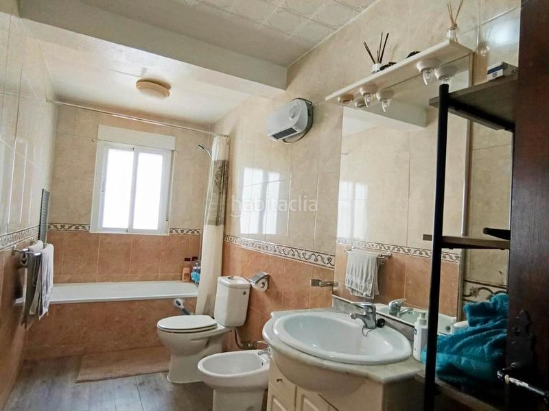 Foto 2f2cf3a8-d2a5-423c-b85d-4cbb2ae40cff. Chalet con riscaldamento parcheggio piscina in Zona Carrefour - Urbanizaciones Torrevieja