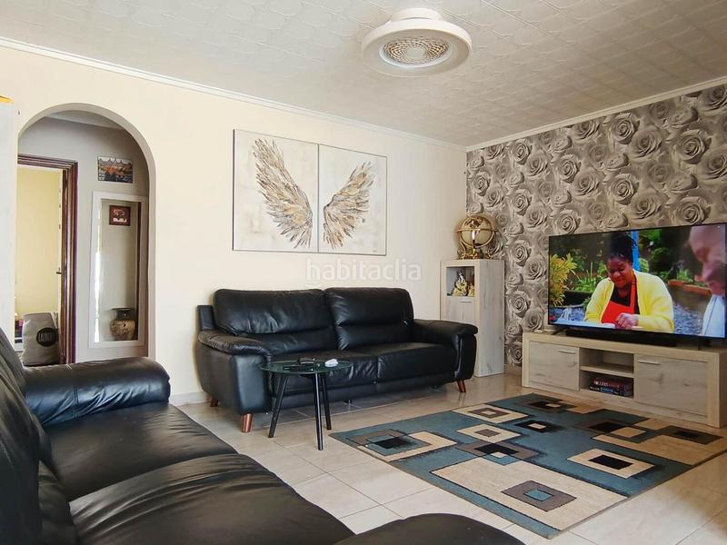 Foto d5d9fa1c-e845-42de-9e9c-a0c3d75b4b9f. Chalet con riscaldamento parcheggio piscina in Zona Carrefour - Urbanizaciones Torrevieja