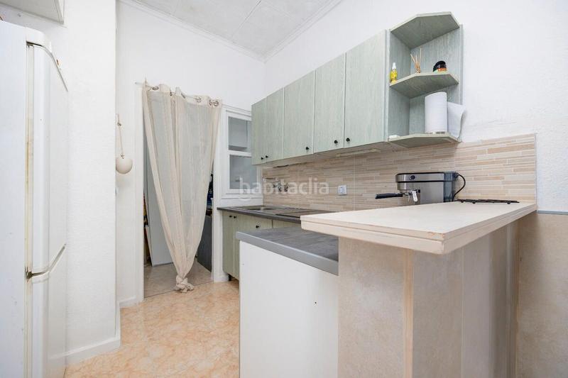 Foto 70190fa5-0c12-426d-bbf9-e26938dde1e7. Casa adossada a Zona Carrefour - Urbanizaciones Torrevieja