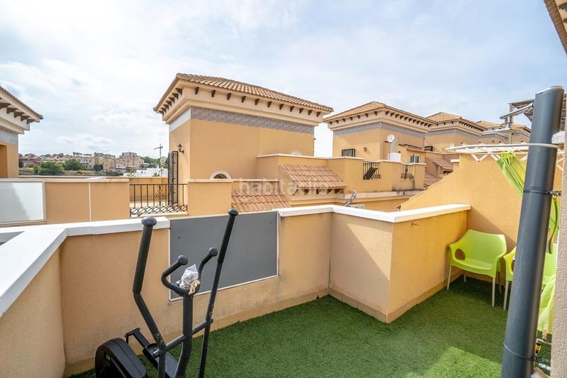 Foto f56e5e8d-ceae-458d-bad3-52cd78d8a811. Casa adossada amb aparcament piscina a Los Almendros Orihuela