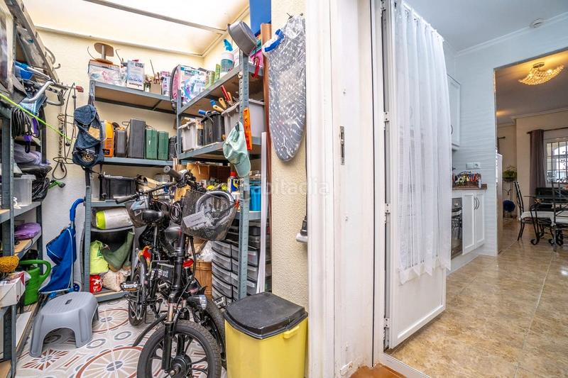 Foto 517447dc-55ca-4b43-a0e3-67b9d2cf3804. Semi detached house with parking pool in Los Almendros Orihuela