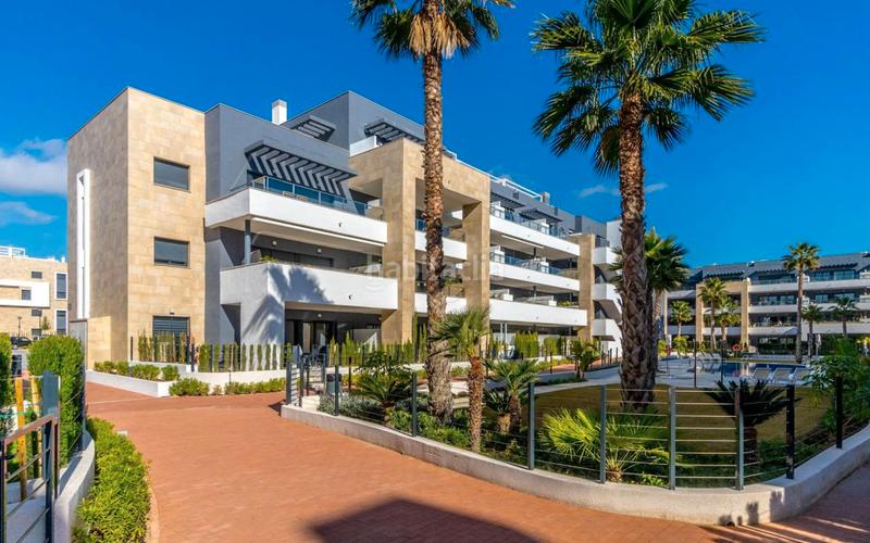 Foto b447a71a-e30b-4849-b044-403da6ba9885. Ático en Playa Flamenca Orihuela
