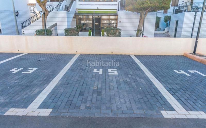 Foto 0e7f85f1-2b41-4e47-be54-1d229bd7bdc2. Dachwohnung mit parking pool in Playa Flamenca Orihuela