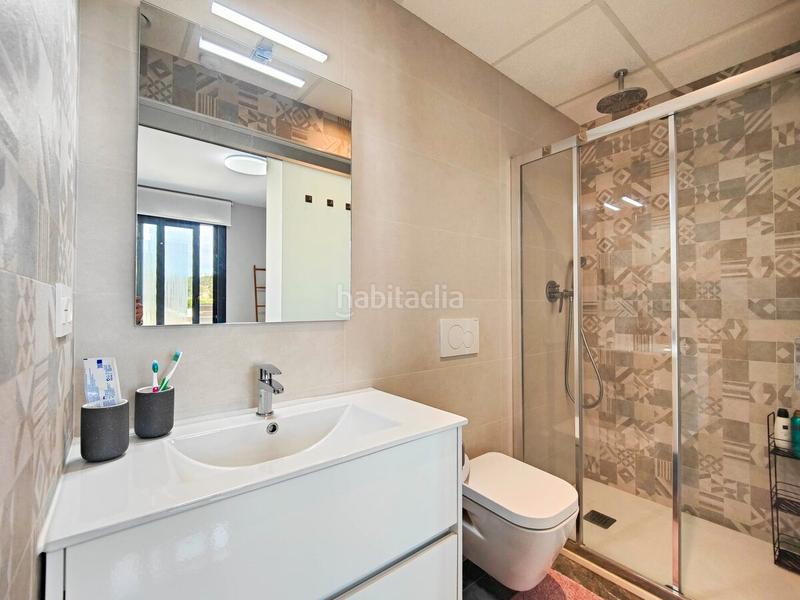 Foto 6884c863-8d06-42bd-b5e2-f86a24c23766. Appartement mit parking pool in La Florida Orihuela