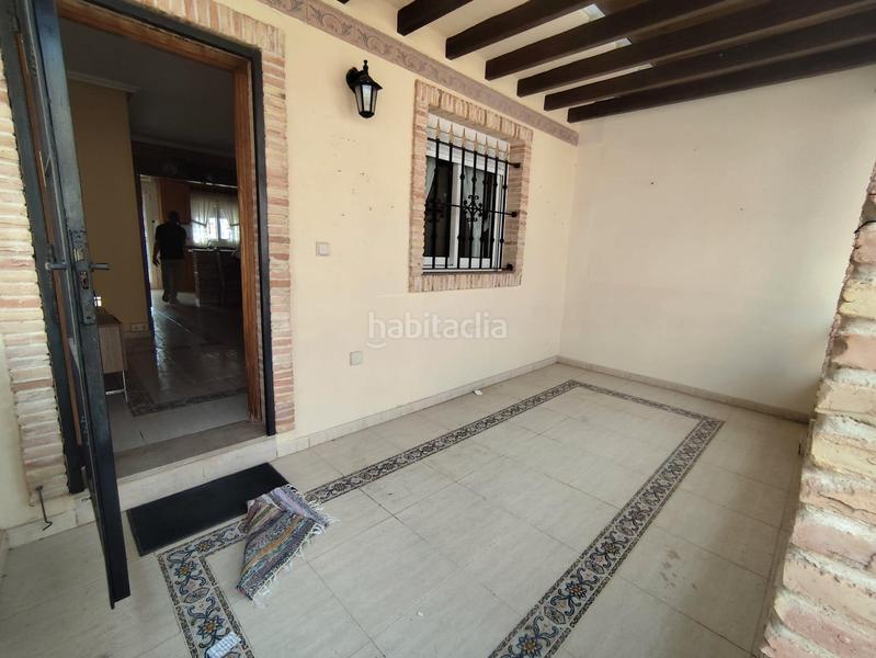 Foto 33a0c425-eb0e-44ca-b3ae-efe5d5caed4f. Casa adossada amb aparcament piscina a La Florida Orihuela