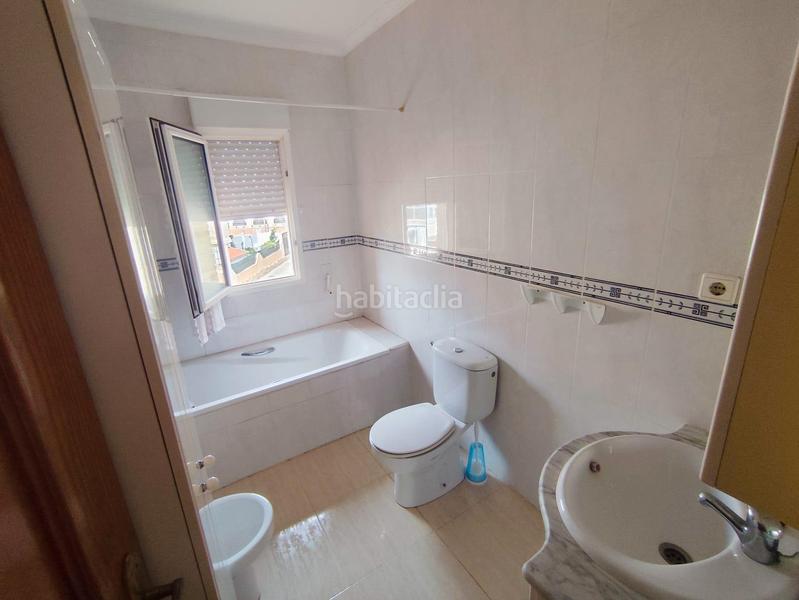 Foto 34b6b22b-ca5f-498a-be74-5dc385f0e0fa. Semi detached house with parking pool in La Florida Orihuela