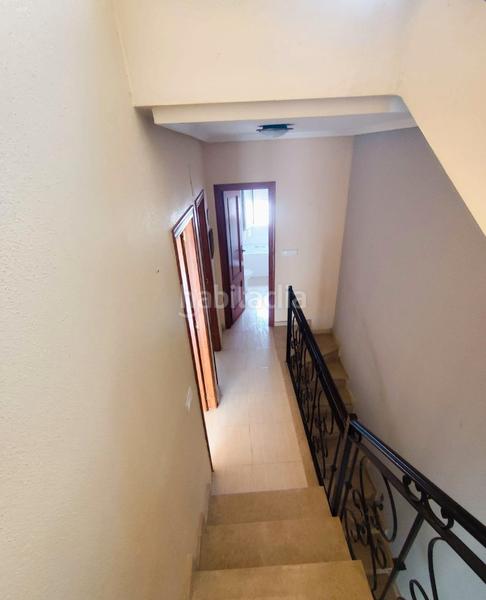 Foto 7d6e07ce-1132-4230-a5ed-6ca94e8f5fe5. Semi detached house with parking pool in La Florida Orihuela