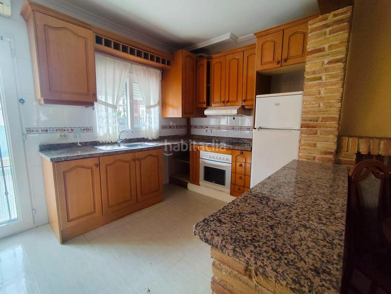 Foto 81d817bf-49a7-4555-a647-f7e4ac2fb158. Semi detached house with parking pool in La Florida Orihuela