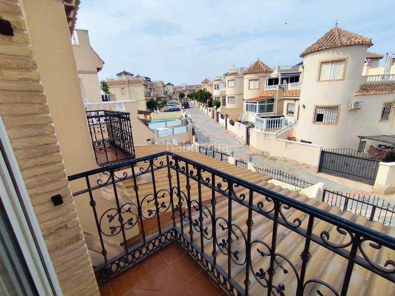 Foto cef53417-9b09-40d9-9aa6-c6647c7bfd41. Semi detached house with parking pool in La Florida Orihuela