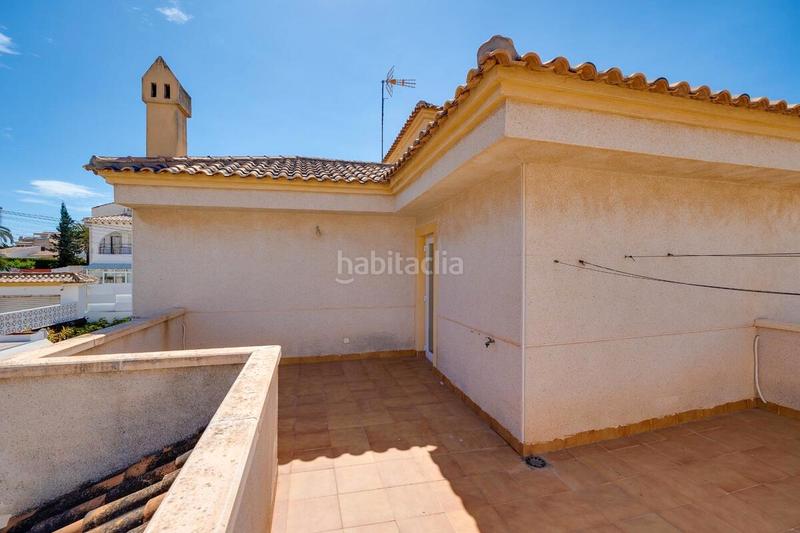 Foto 2341c64e-d433-44f3-a097-cf4c8d1eb9f3. Chalet en Aguas Nuevas Torrevieja