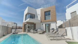Chalet  Calle la dolores