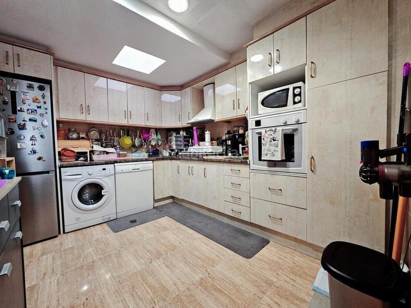 Foto 147b1e75-1397-4deb-8b98-a7d90679f31d. Casa aparellada a Zona Carrefour - Urbanizaciones Torrevieja