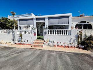 Casa aparellada  Calle lejona