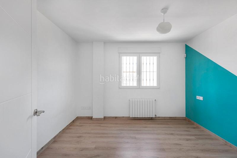 Foto af160ae9-e6b3-4432-9dea-dcad9252c909. Casa aparellada amb aparcament piscina a Aguas Nuevas Torrevieja