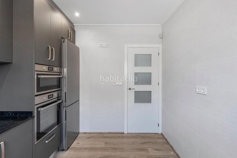 Foto 3fdaf300-d4b3-4783-a94b-e89df880d3f7. Towny house with parking pool in Aguas Nuevas Torrevieja