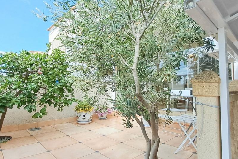 Foto d07c174a-1472-4368-805b-44e0aeed4cfb. Casa con parcheggio piscina in Aguas Nuevas Torrevieja