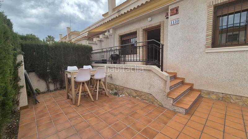 Foto 5db60609-ceef-4387-a9ad-4edf022a466d. Casa pareada en Los Almendros Orihuela