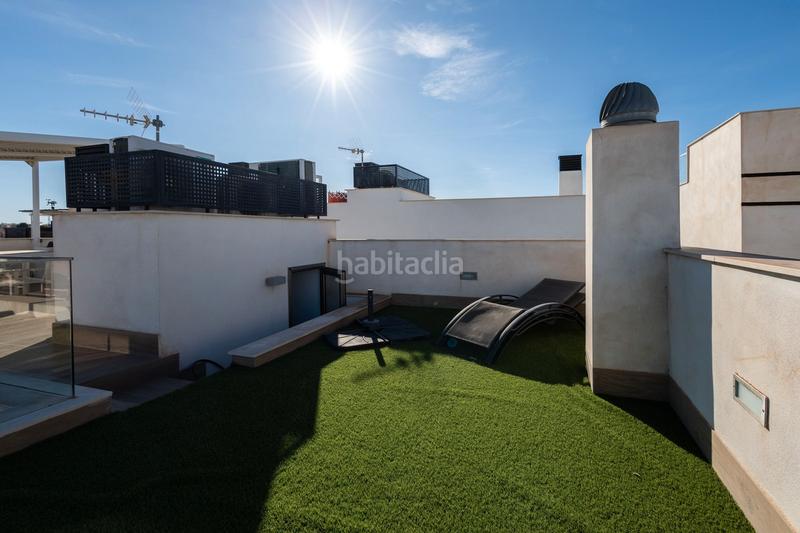 Foto 4a2b0fbe-3842-43e6-8d7a-4f59ef63a8f2. Chalet with parking pool in Los Almendros Orihuela