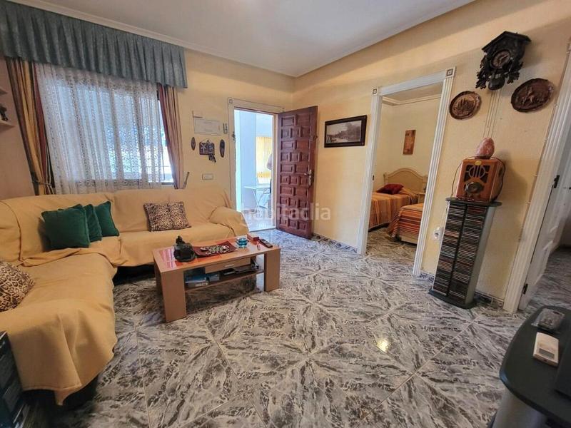 Foto a190ba21-6402-48b8-9174-f86baf931453. House with pool in Zona los Frutales Torrevieja