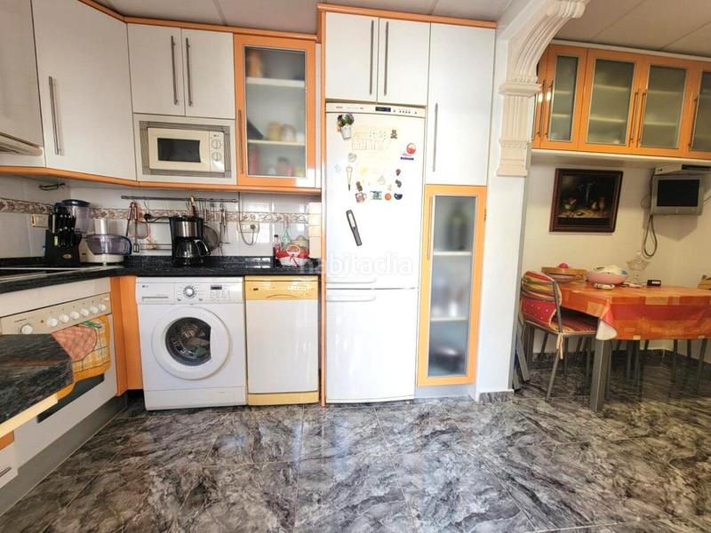 Foto c169a317-2f66-4a21-ae0b-d43ef1d571ed. House with pool in Zona los Frutales Torrevieja