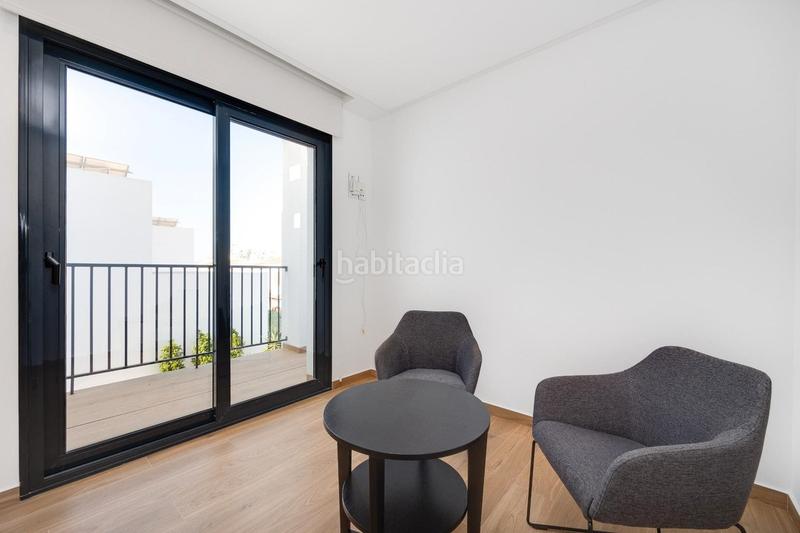 Foto 2dc2ce01-237e-4969-9789-7f54e8a9b2be. Chalet en Rojales