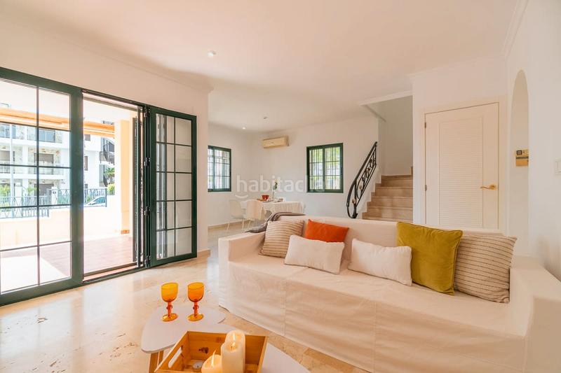 Foto abe5b226-5506-4f02-87a6-6c5b1be04a52. Chalet en Villamartín-Las Filipinas Orihuela
