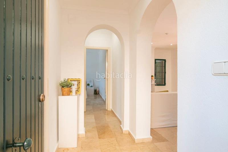 Foto ed87290a-7b20-4772-9abe-8574d3f9f980. Chalet en Villamartín-Las Filipinas Orihuela