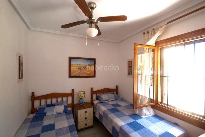 Foto 92136db7-f4a2-4610-9e09-02956feecf06. Casa adossada amb piscina a Los Balcones-Los Altos Torrevieja