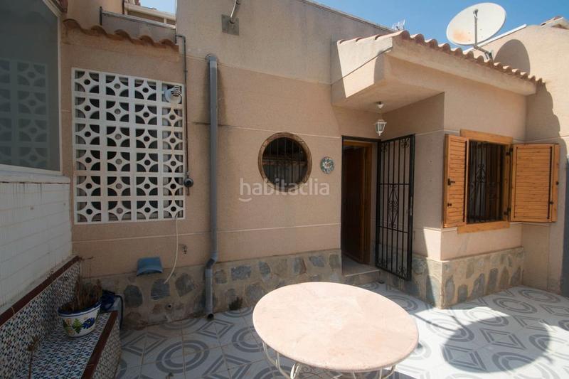 Foto 7c49db0d-9d5e-4503-b45d-370f83824b43. Maison jumelée avec piscine dans Los Balcones-Los Altos Torrevieja