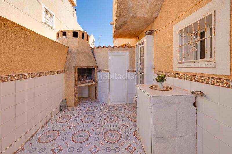 Foto ded41199-b42c-48fd-b796-37e0dbc64de4. House with parking pool in Zona los Frutales Torrevieja