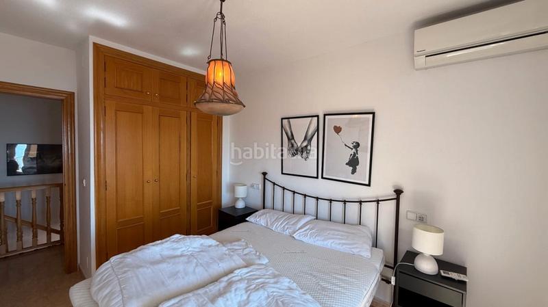 Foto 2dca4940-e887-4b90-b380-027b78fd4198. Semi detached house with fireplace parking pool in Orihuela