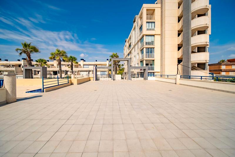 Foto ae88d3c1-7791-4d42-9fe1-c328df432e31. Apartamento en Cañada del Molino Torrevieja