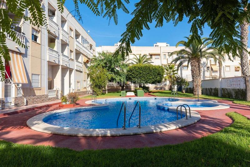 Foto 71a32d13-25a6-4291-9743-c98051f0a81f. Apartamento en Antonio Machado Torrevieja