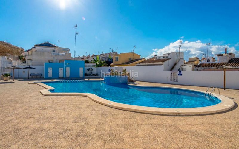 Foto 1d577bae-5f44-4aa1-b6e7-2a75e2e2ff21. Maison jumelée avec parking piscine dans Los Balcones-Los Altos Torrevieja