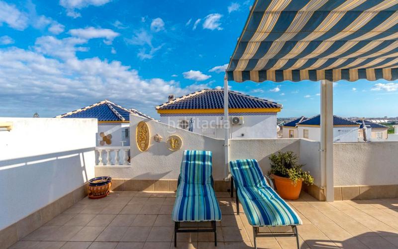 Foto bc24b2d9-dbf0-4bec-aa41-7b83f0d70654. Maison jumelée avec parking piscine dans Los Balcones-Los Altos Torrevieja