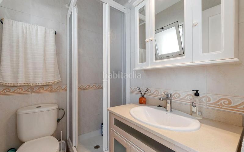 Foto e4d5c972-c6d8-4354-a7a5-66d602ff7030. Maison jumelée avec parking piscine dans Los Balcones-Los Altos Torrevieja