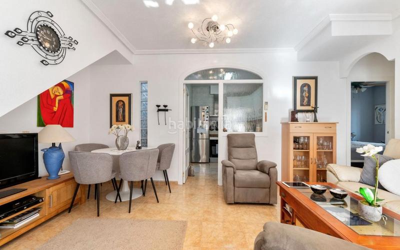 Foto 82ecc1f3-6cde-47f2-b81d-fb83ca47394d. Semi detached house with parking pool in Los Balcones-Los Altos Torrevieja