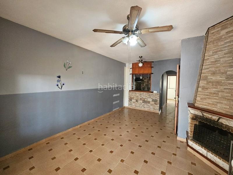 Foto 6a1a4f0e-1548-419d-aaca-c2adbdc82344. Maison jumelée avec cheminée parking dans nueva Torrevieja Torrevieja