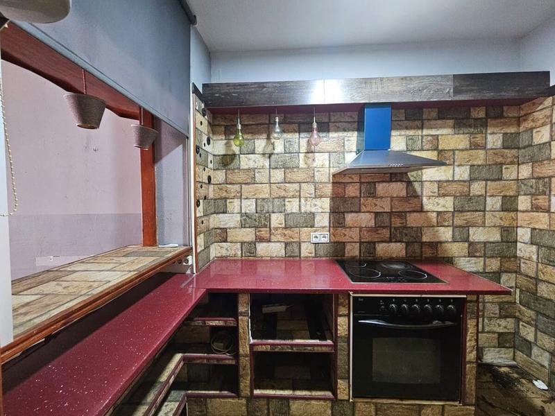 Foto a84d5734-b073-4f1a-b95f-7d58d37d3346. Maison jumelée avec cheminée parking dans nueva Torrevieja Torrevieja