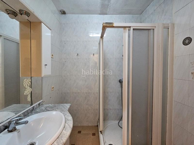 Foto fcfab6ab-66ba-427f-b37c-ca934f0d0ed3. Maison jumelée avec cheminée parking dans nueva Torrevieja Torrevieja