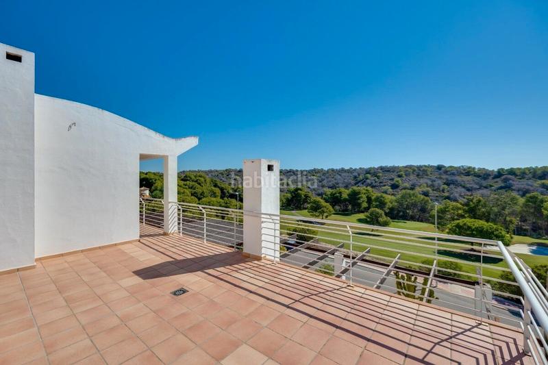 Foto 51f69297-8ea9-44f1-b5ed-e52f418dcf57. Attico con camino parcheggio piscina in Lomas de Campoamor - Las Ramblas Orihuela