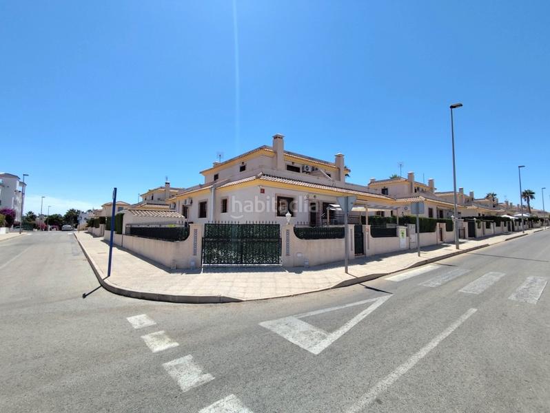 Foto 0f720be2-c886-455d-bacb-8b661c7d159d. Casa adosada en Los Almendros Orihuela