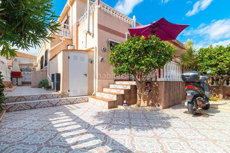 Foto c1d92197-f933-4fc5-9291-8d221389db1a. Doppelhaus mit parking pool in La Regia Orihuela