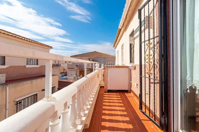 Foto 0dcb533f-f39d-4659-a84c-4132a7a55ed2. Towny house with parking pool in La Regia Orihuela