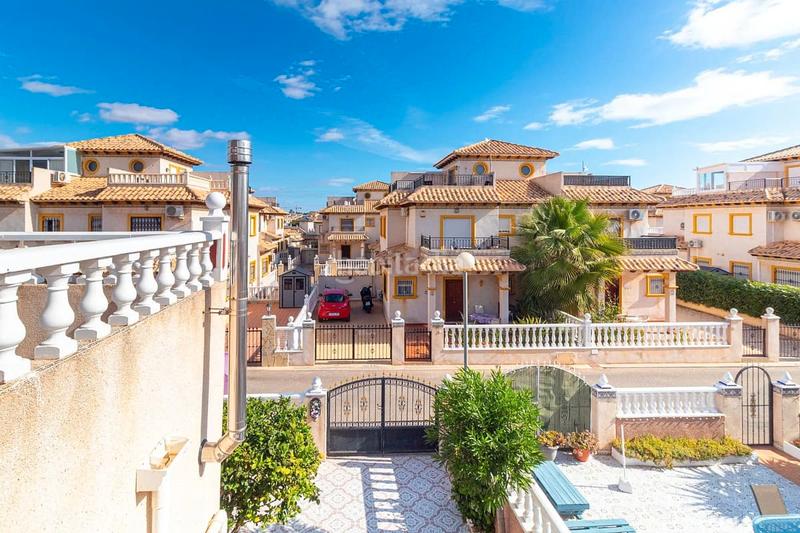 Foto 799ac2c1-e7da-4477-ae4c-b4a77a19654b. Towny house with parking pool in La Regia Orihuela