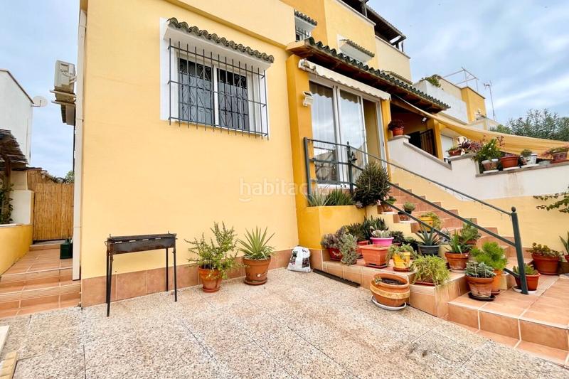 Foto 19155119-82c7-4390-82a3-b3b2f3839642. Towny house with parking pool in La Florida Orihuela