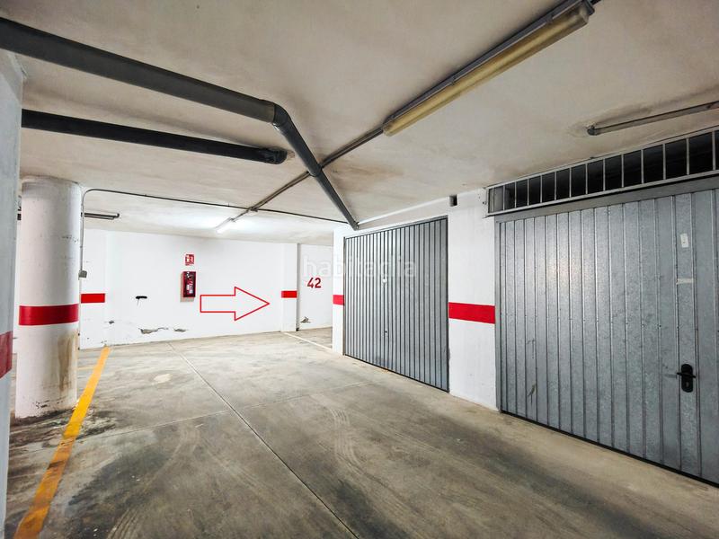 Foto dd32351d-88be-4a7b-9915-f8ace071992c. Car parking in Zona Playa de los Locos Torrevieja